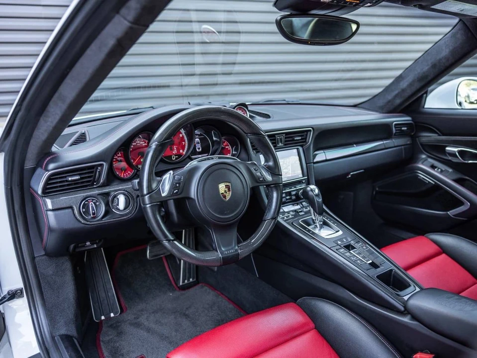 2016 Porsche 991 Turbo S - Image 4 of 5