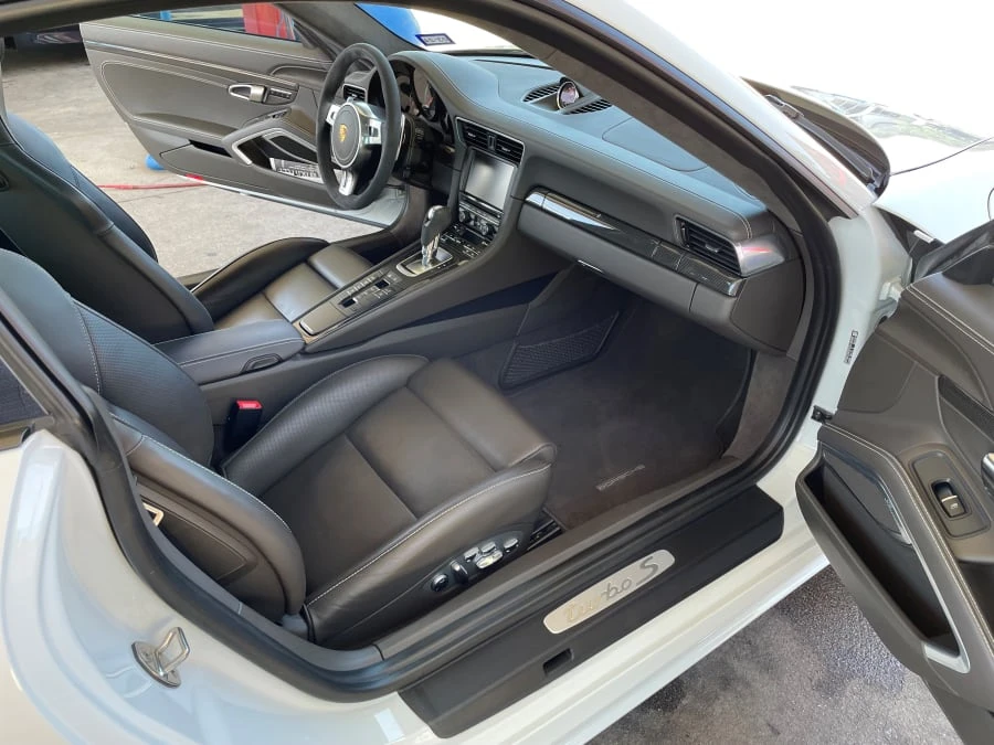 2016 Porsche 991 Turbo S - Image 10 of 12