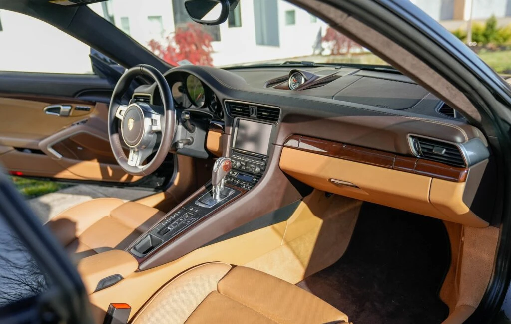 2016 Porsche 991 Turbo S - Image 17 of 21