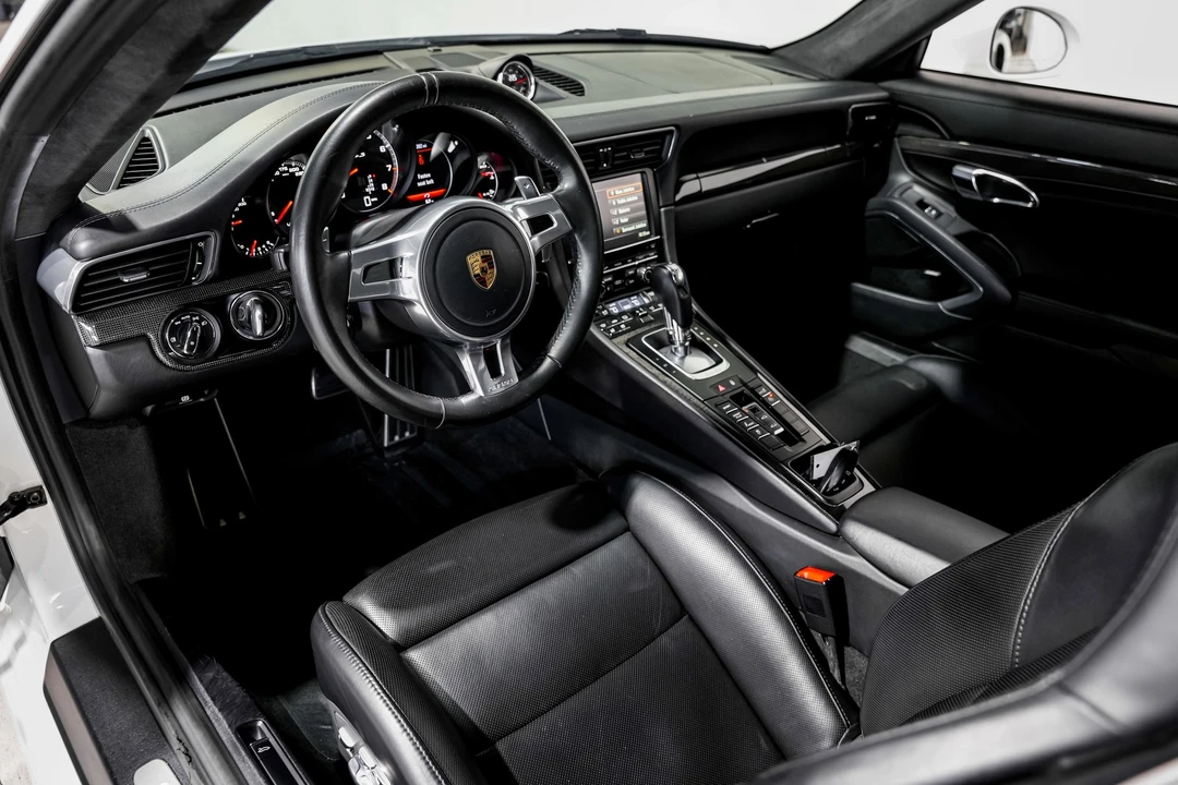 2016 Porsche 991 Turbo S - Image 9 of 21