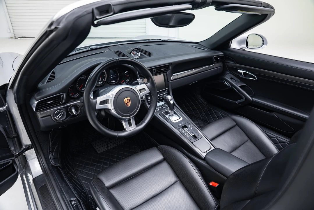 2016 Porsche 991 Turbo S - Image 2 of 21