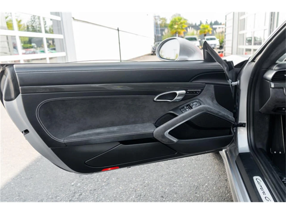 2016 Porsche 991 Carrera - Image 11 of 12