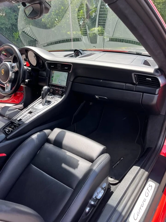 2016 Porsche 991 Carrera - Image 8 of 12