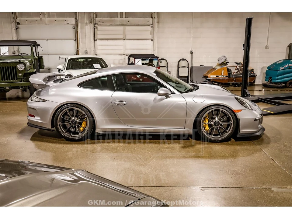 2016 Porsche 991 Carrera - Image 24 of 31