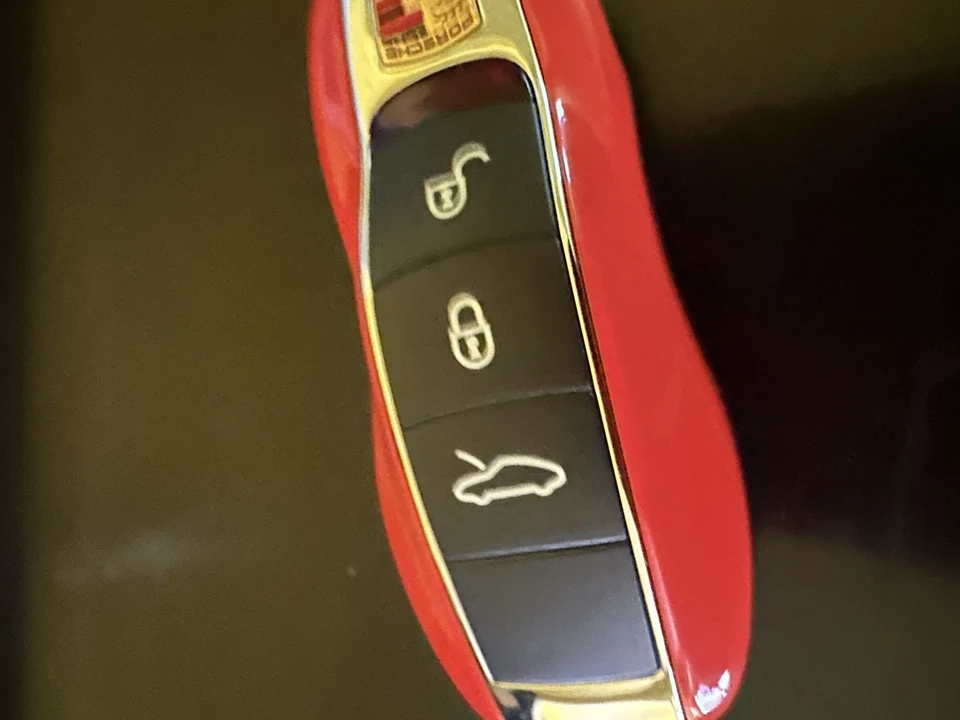 2016 Porsche 991 Carrera - Image 19 of 20