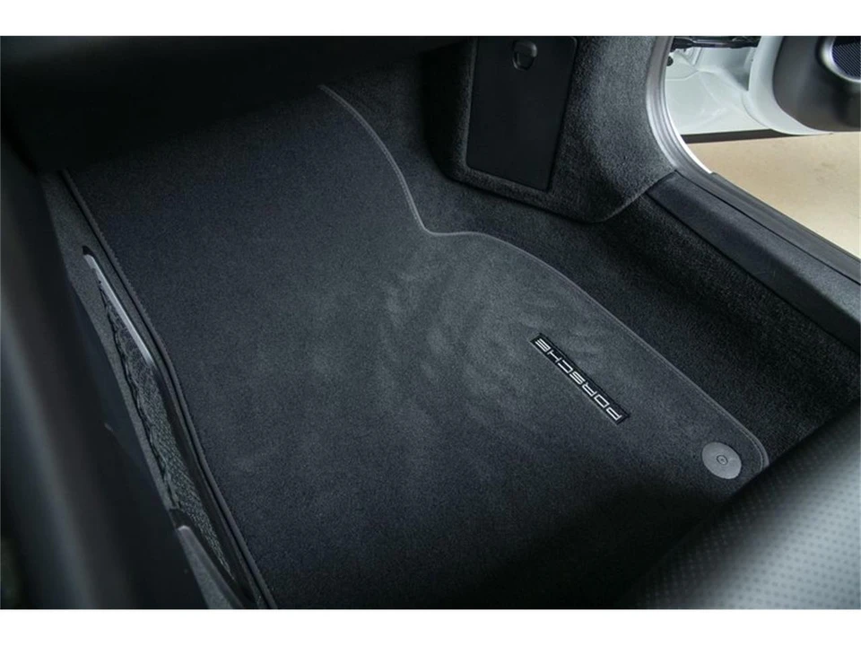 2016 Porsche 991 Carrera - Image 29 of 31