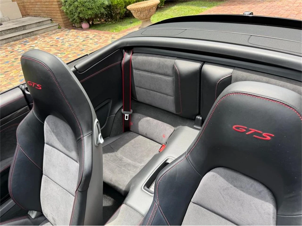 2016 Porsche 991 Carrera - Image 30 of 31