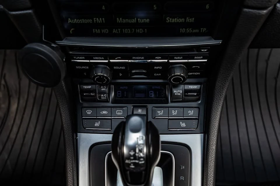 2016 Porsche 991 Carrera - Image 14 of 20