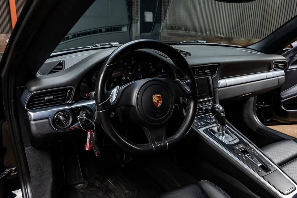 2016 Porsche 991 Carrera - Image 8 of 20