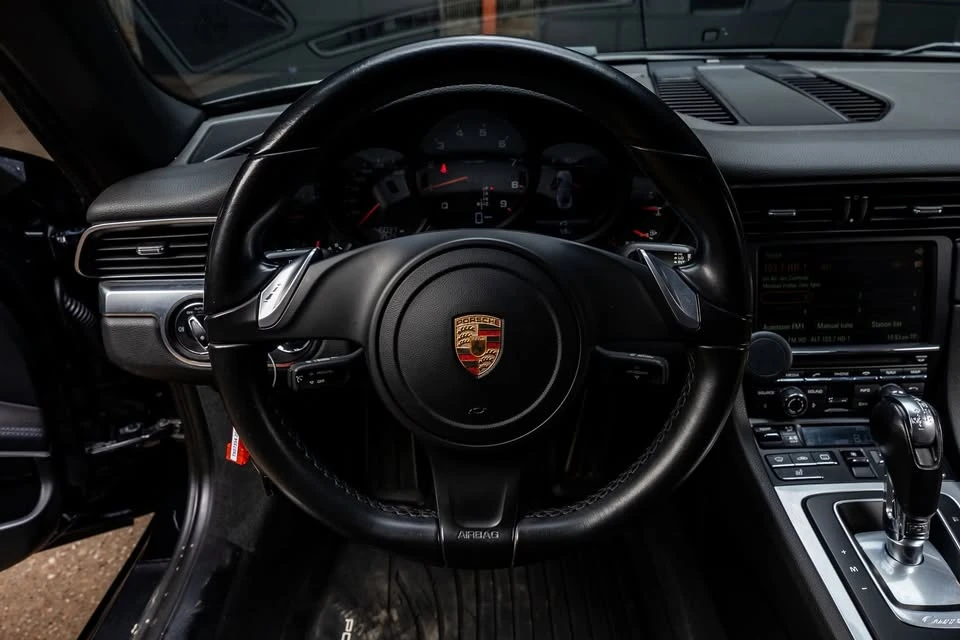 2016 Porsche 991 Carrera - Image 10 of 20