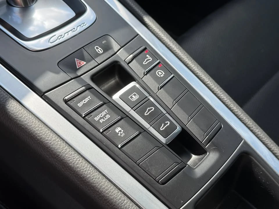 2016 Porsche 991 Carrera 4 - Image 8 of 16