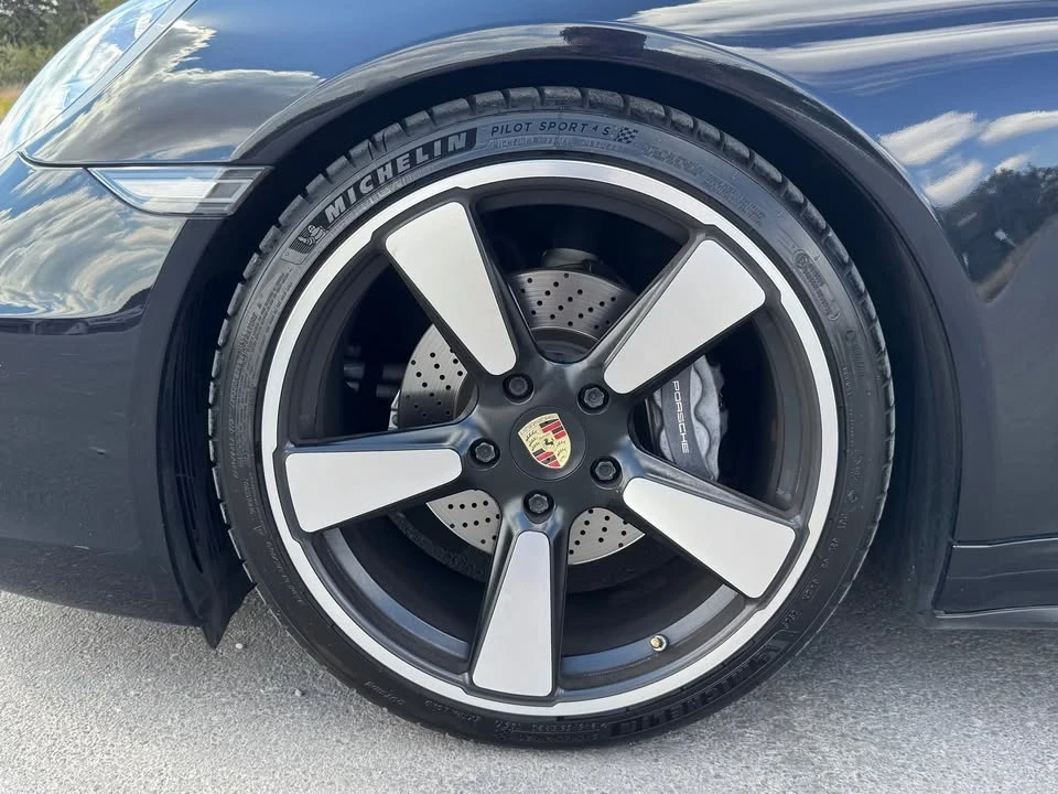 2016 Porsche 991 Carrera 4 - Image 13 of 16