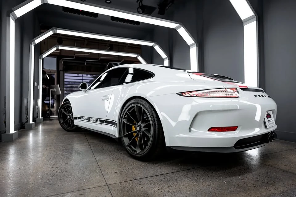 2016 Porsche 991 R - Image 18 of 20