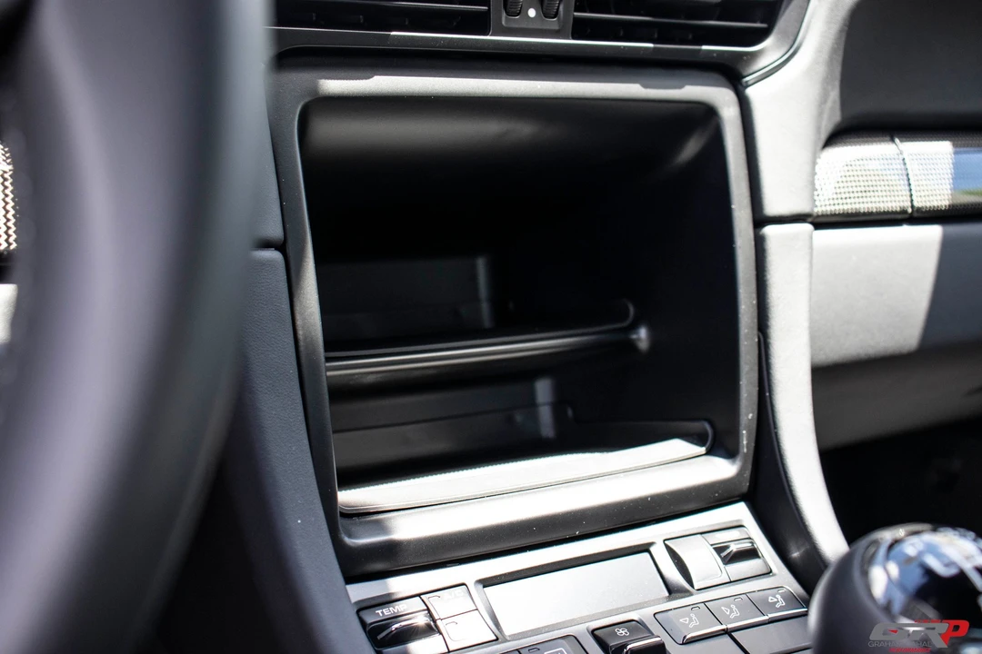 2016 Porsche 991 R - Image 12 of 14