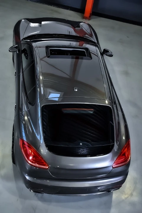 2016 Porsche 970 Panamera - Image 25 of 30