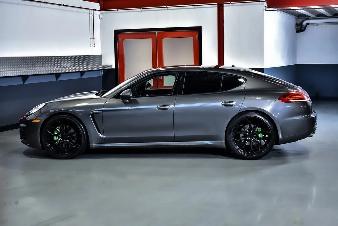 2016 Porsche 970 Panamera - Image 20 of 30