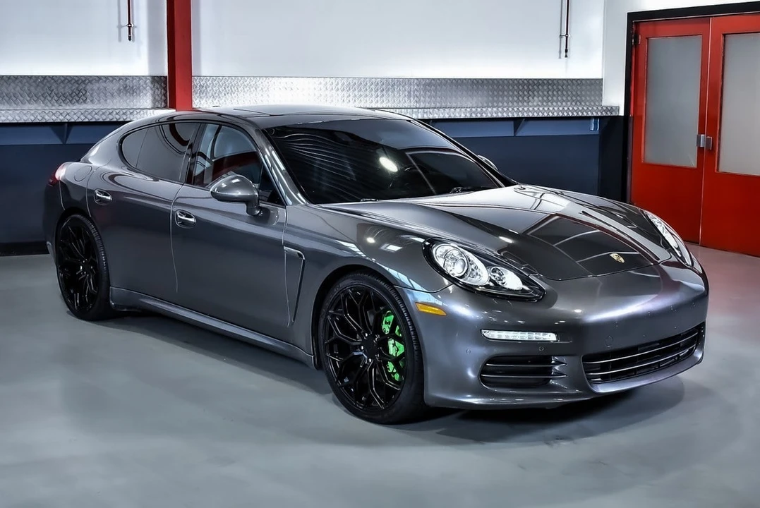 2016 Porsche 970 Panamera - Image 7 of 30