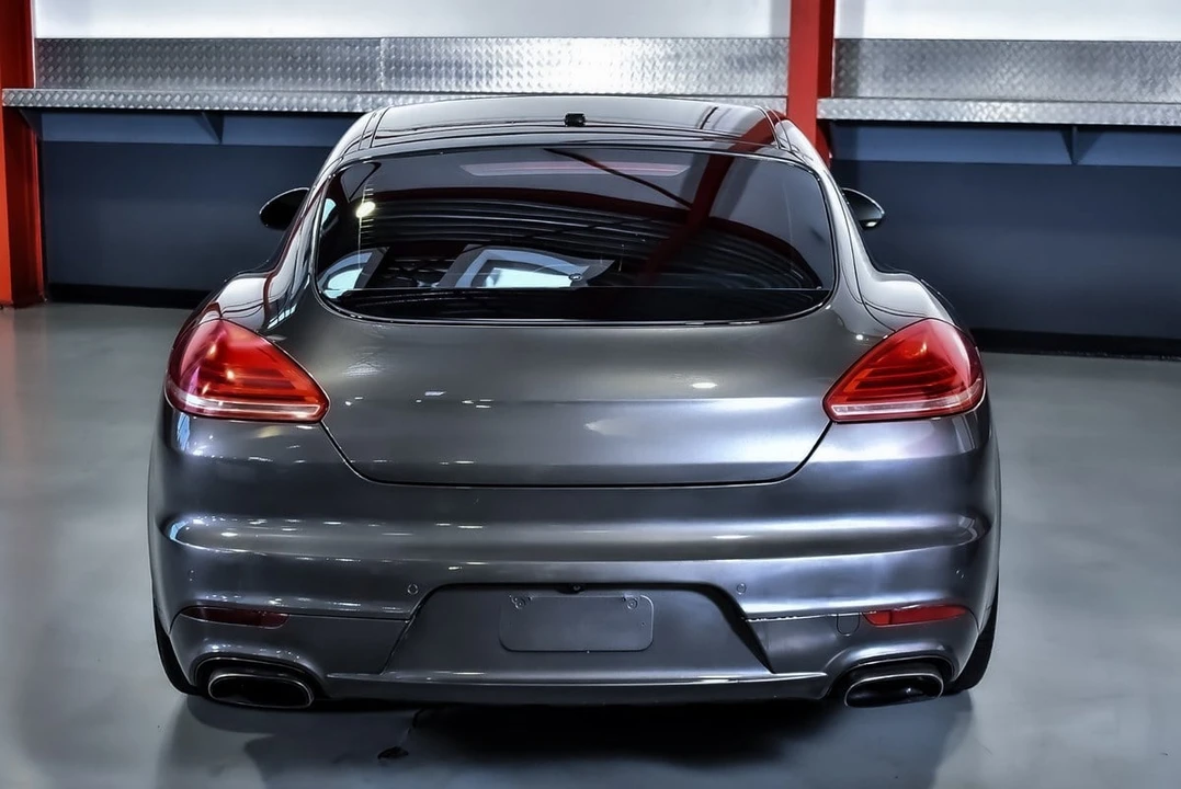 2016 Porsche 970 Panamera - Image 13 of 30