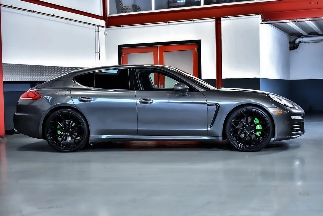 2016 Porsche 970 Panamera - Image 12 of 30