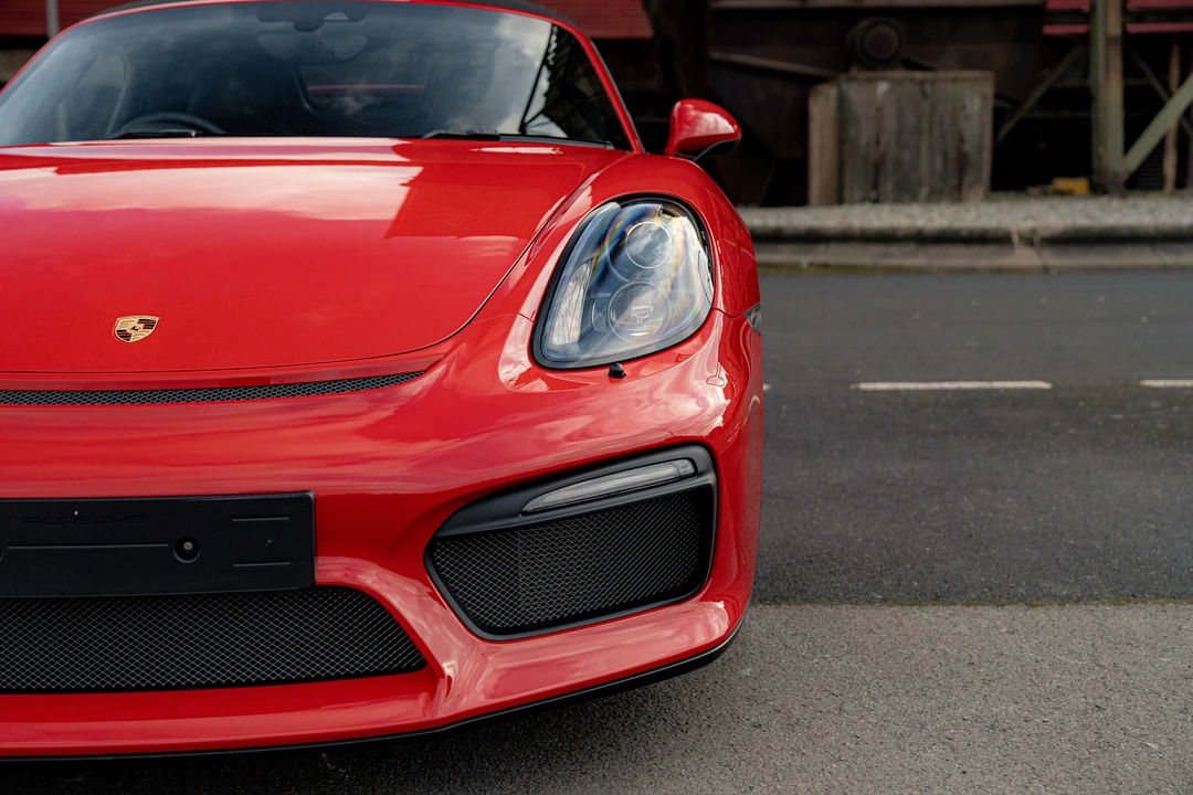 2016 Porsche 981 Boxster Spyder - Image 25 of 31