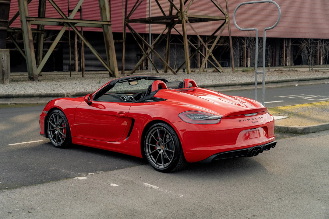 2016 Porsche 981 Boxster Spyder - Image 5 of 31