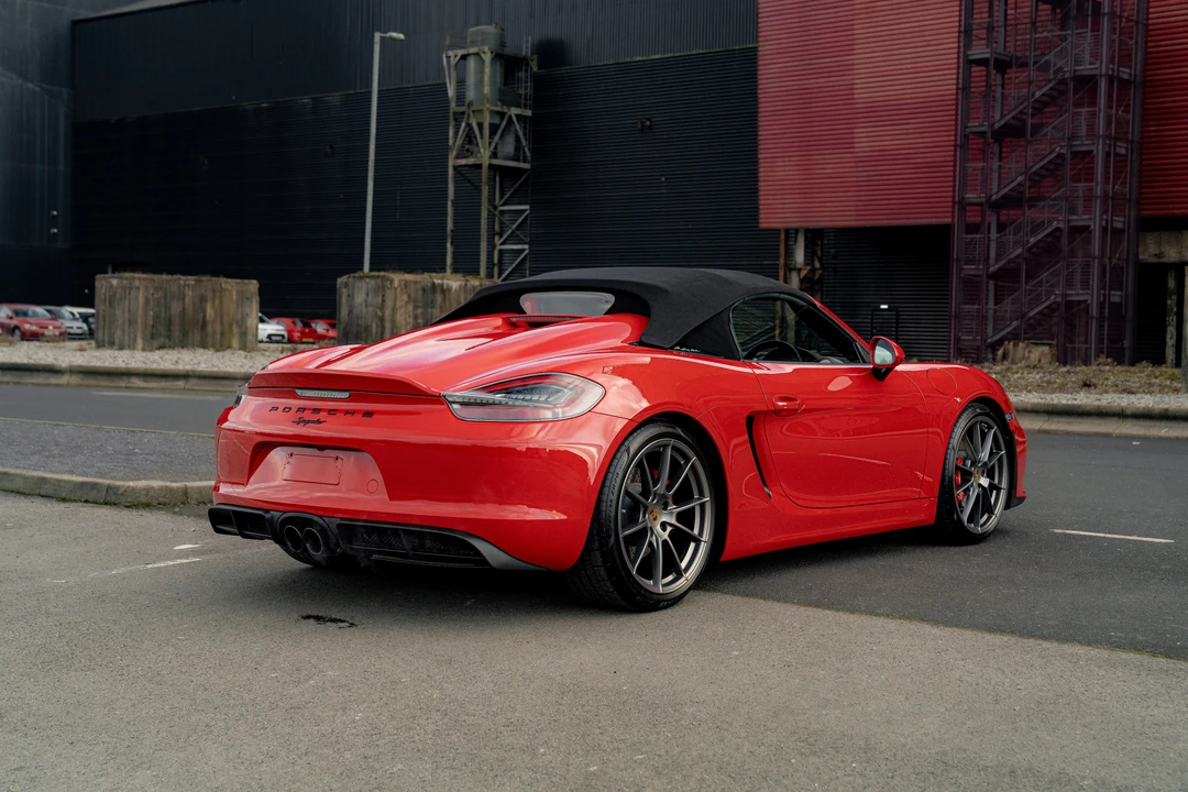 2016 Porsche 981 Boxster Spyder - Image 16 of 31