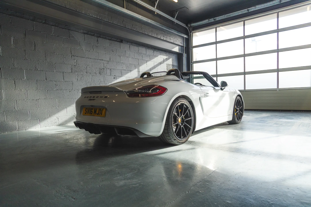 2016 Porsche 981 Boxster Spyder - Image 7 of 31