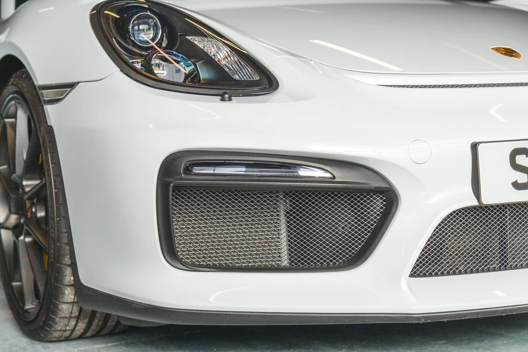 2016 Porsche 981 Boxster Spyder - Image 30 of 31