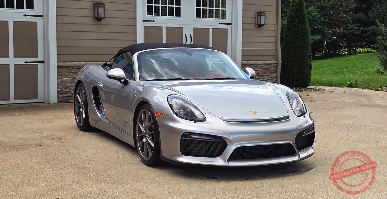 2016 Porsche 981 Boxster Spyder - Image 5 of 31