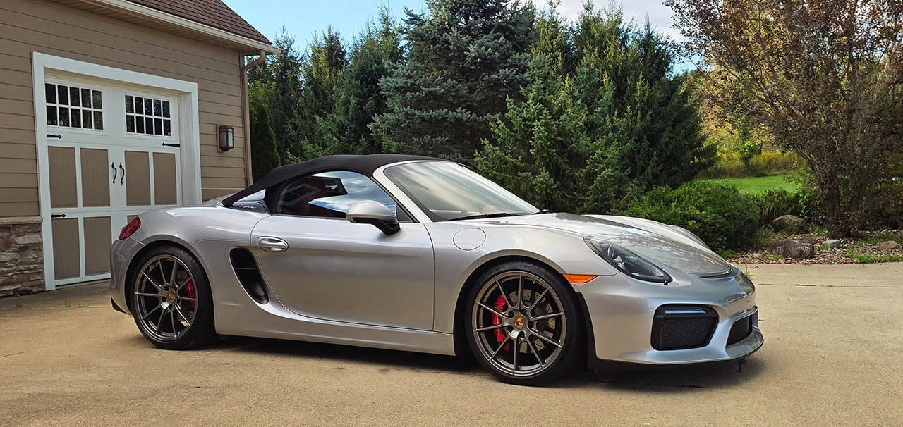 2016 Porsche 981 Boxster Spyder - Image 7 of 31
