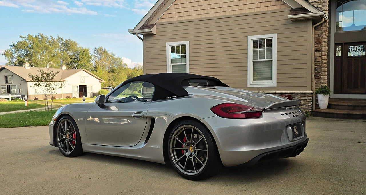 2016 Porsche 981 Boxster Spyder - Image 15 of 31
