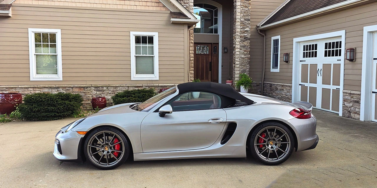 2016 Porsche 981 Boxster Spyder - Image 16 of 31