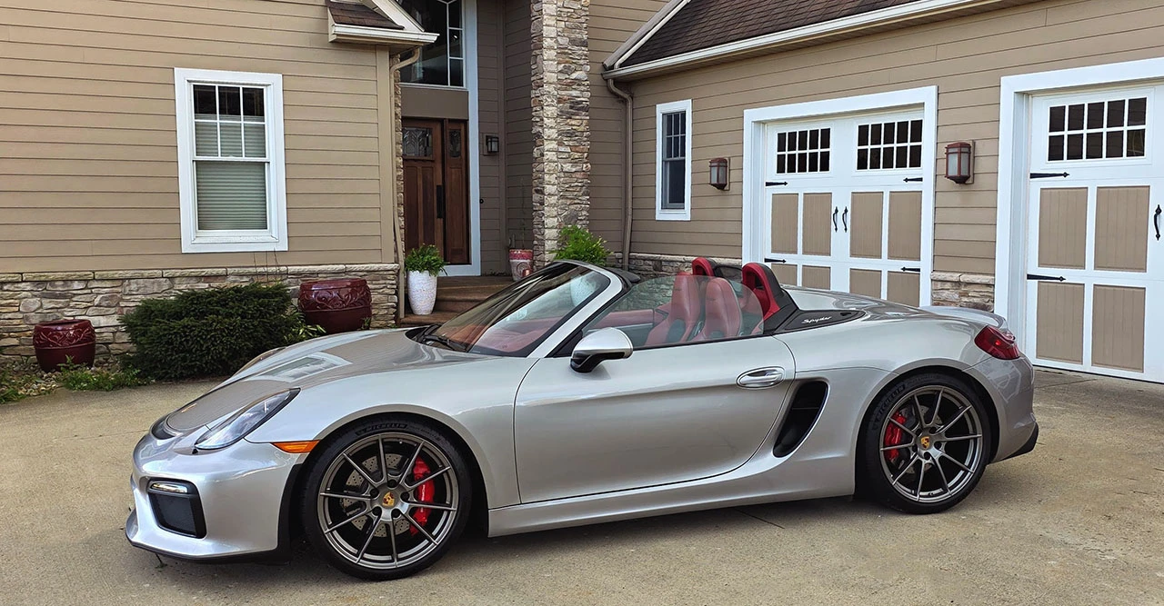 2016 Porsche 981 Boxster Spyder - Image 17 of 31