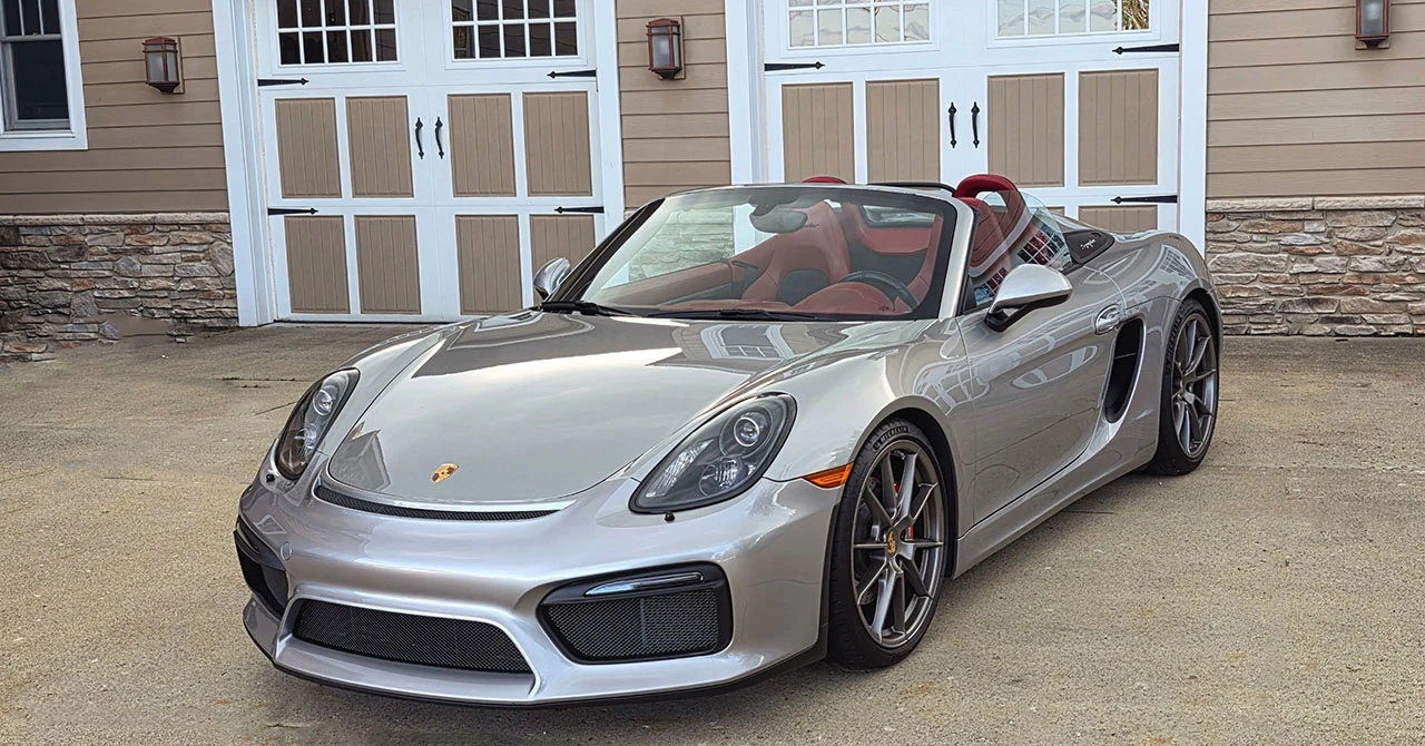 2016 Porsche 981 Boxster Spyder - Image 18 of 31