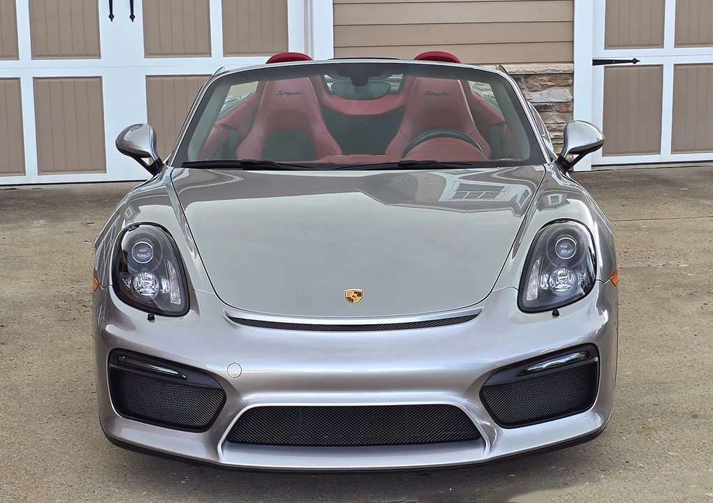 2016 Porsche 981 Boxster Spyder - Image 20 of 31