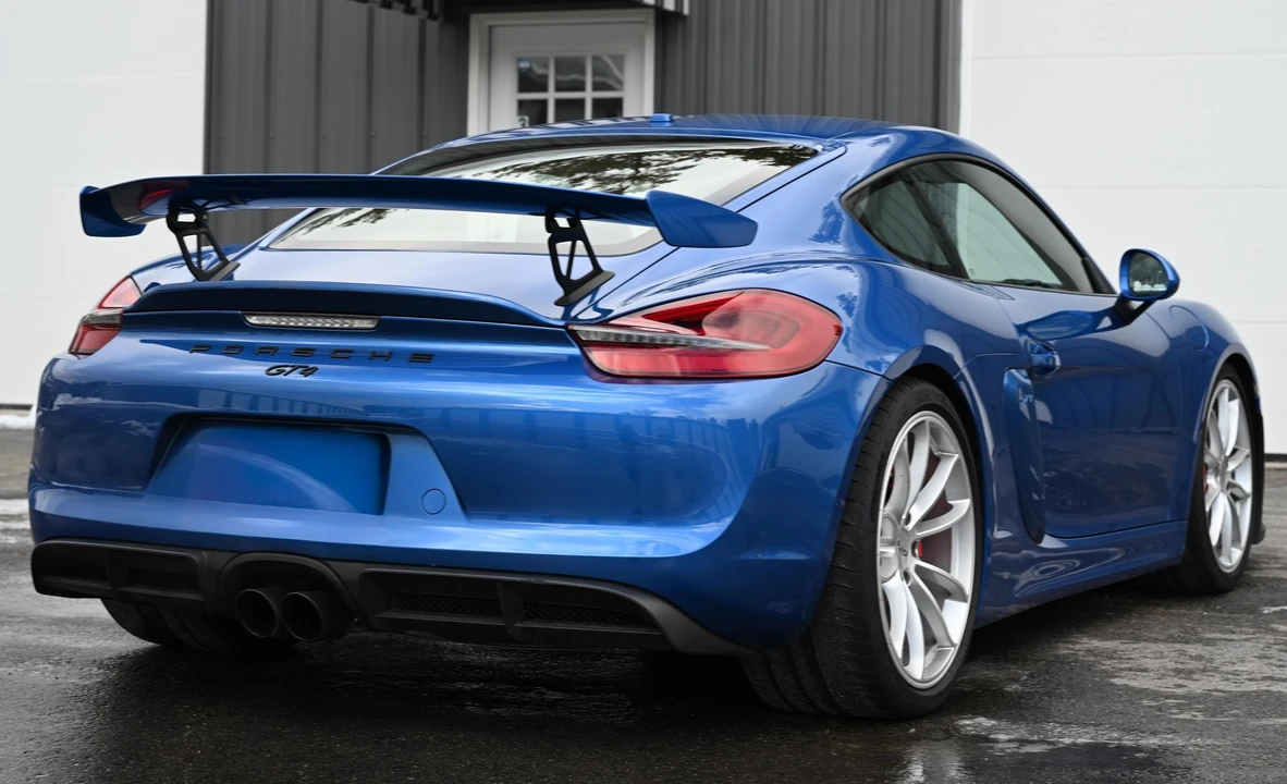 2016 Porsche 981 Cayman GT4 - Image 2 of 5