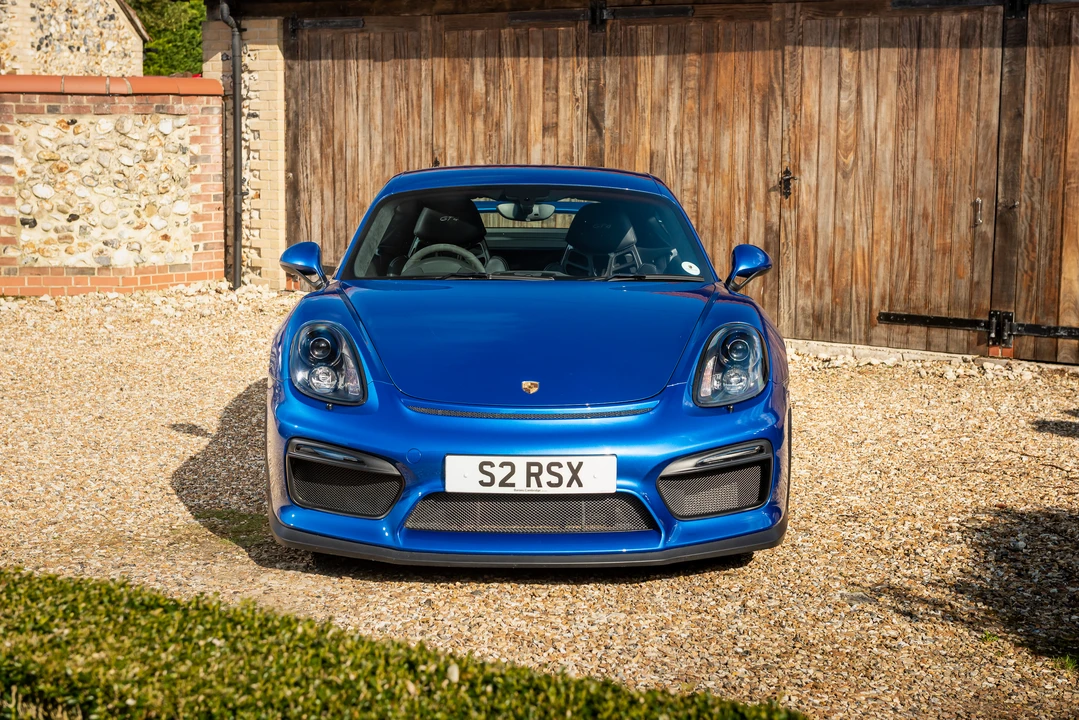 2016 Porsche 981 Cayman GT4 - Image 10 of 31