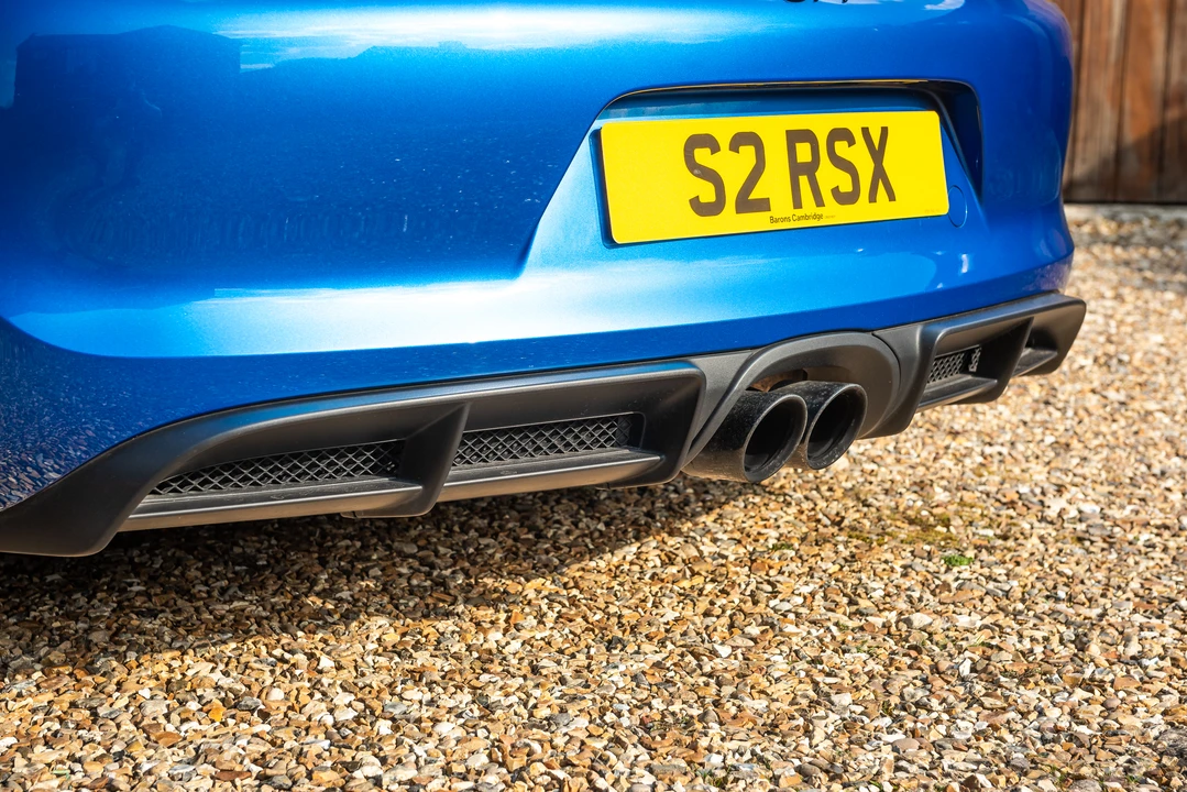 2016 Porsche 981 Cayman GT4 - Image 28 of 31