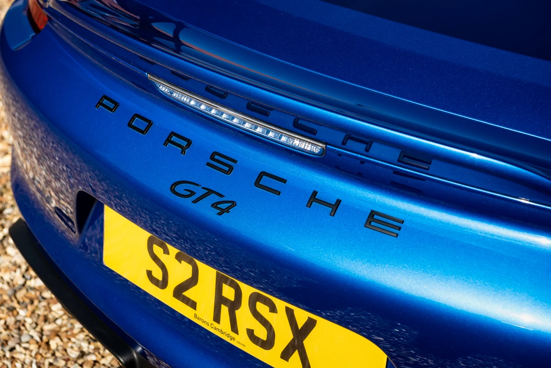 2016 Porsche 981 Cayman GT4 - Image 30 of 31