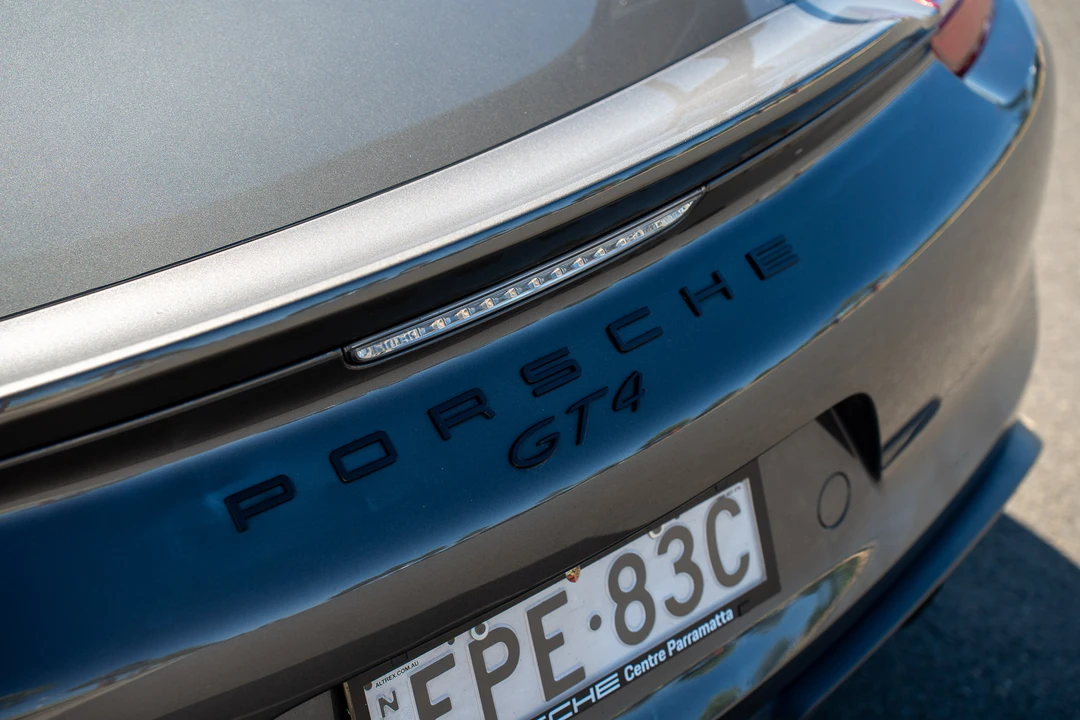 2016 Porsche 981 Cayman GT4 - Image 25 of 31
