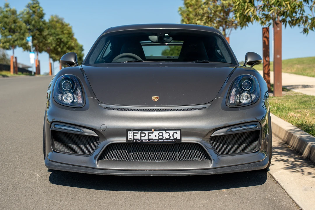 2016 Porsche 981 Cayman GT4 - Image 2 of 31