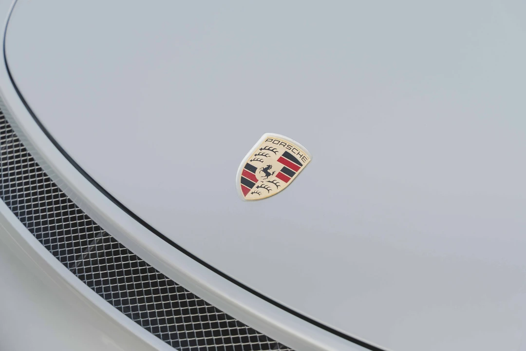 2016 Porsche 981 Cayman GT4 - Image 29 of 31