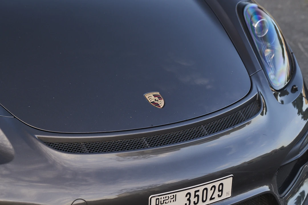 2016 Porsche 981 Cayman GT4 - Image 19 of 31