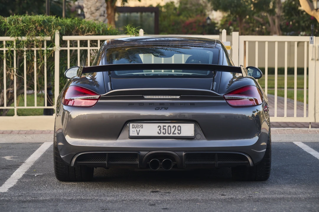 2016 Porsche 981 Cayman GT4 - Image 6 of 31