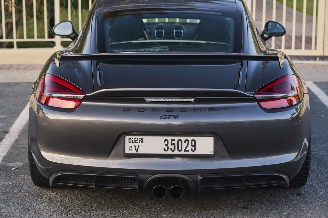 2016 Porsche 981 Cayman GT4 - Image 31 of 31