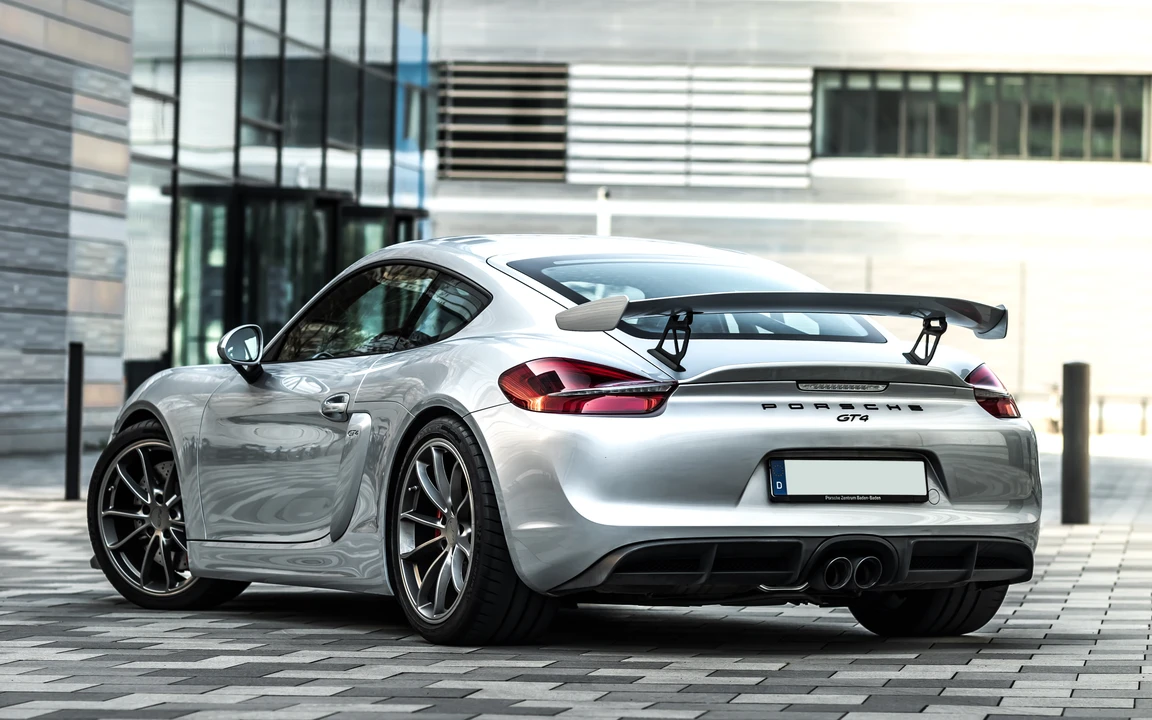 2016 Porsche 981 Cayman GT4 - Image 7 of 31