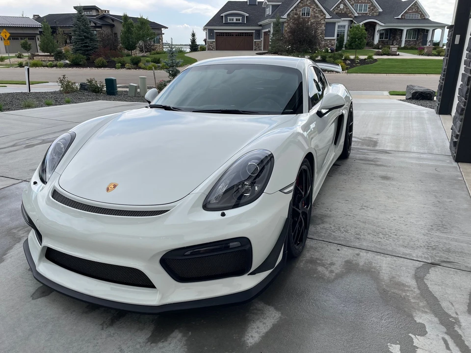 2016 Porsche 981 Cayman GT4 - Image 8 of 27