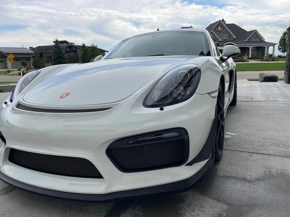 2016 Porsche 981 Cayman GT4 - Image 26 of 27