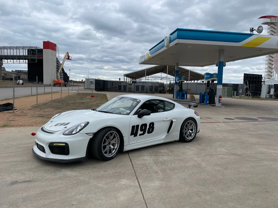 2016 Porsche 981 Cayman GT4 Clubsport - Image 7 of 28