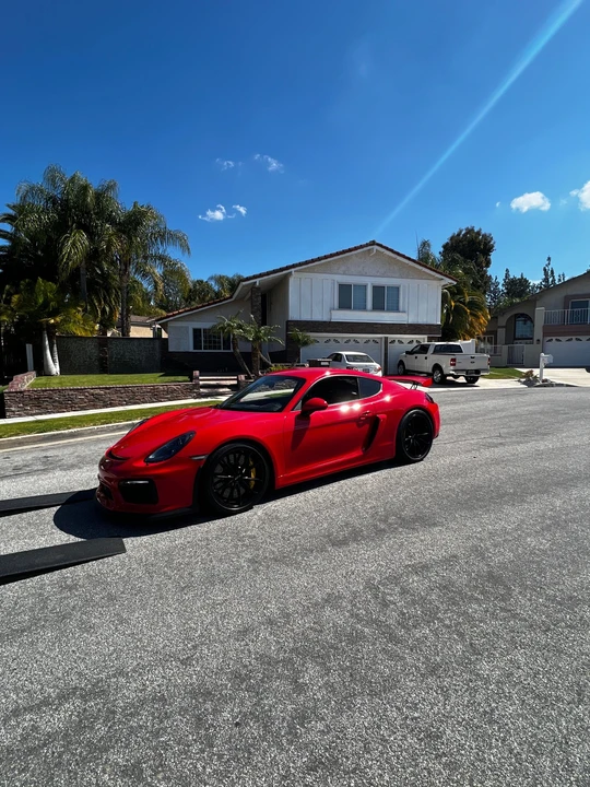2016 Porsche 981 Cayman GT4 - Image 8 of 12